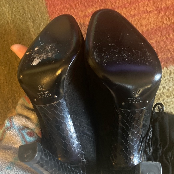 Authentic GUCCI boots - Picture 6 of 14